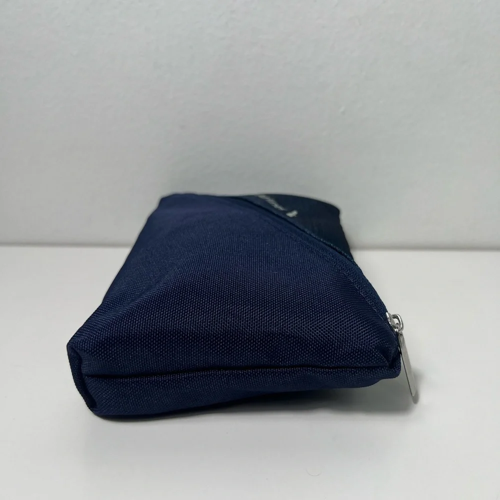American Airlines Flagship First Class Travel Cosmetic Amenity Kit Bag